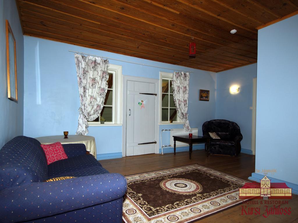 Hotel Kursi Hunting Manor Puurmani Zimmer foto