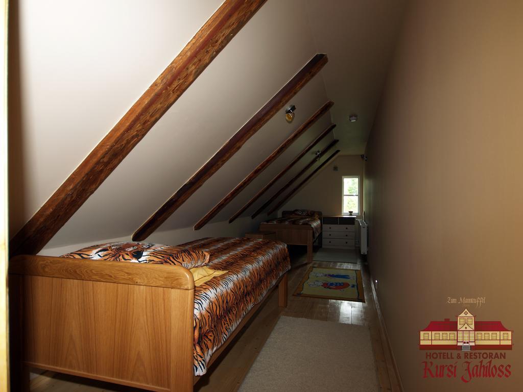 Hotel Kursi Hunting Manor Puurmani Zimmer foto